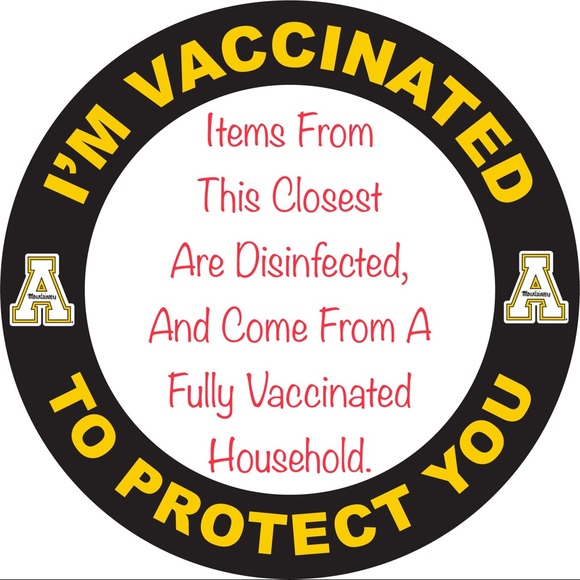 Item From This Closet Are Disinfected & Come From A Fully Vaccinated Household. - Picture 1 of 1